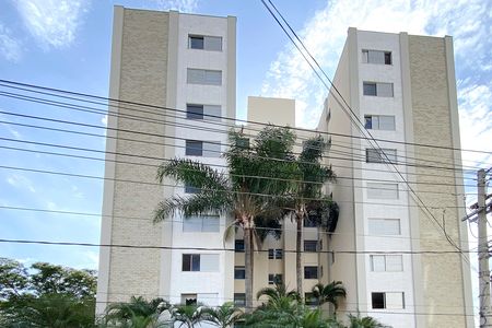 Apartamento para alugar com 120m², 3 quartos e 2 vagas Apartamento para alugar com 120m², 3 quartos e 2 vagasFachada