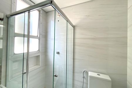 Apartamento para alugar com 120m², 3 quartos e 2 vagas Apartamento para alugar com 120m², 3 quartos e 2 vagasBanheiro