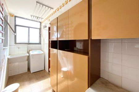 Apartamento para alugar com 120m², 3 quartos e 2 vagas Apartamento para alugar com 120m², 3 quartos e 2 vagasÁrea de Serviço
