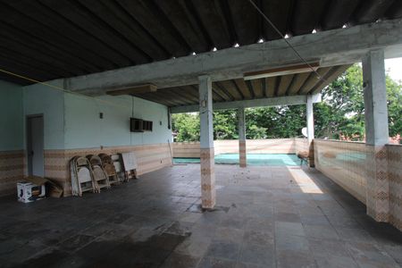 Casa à venda com 340m², 3 quartos e 4 vagasTerraço