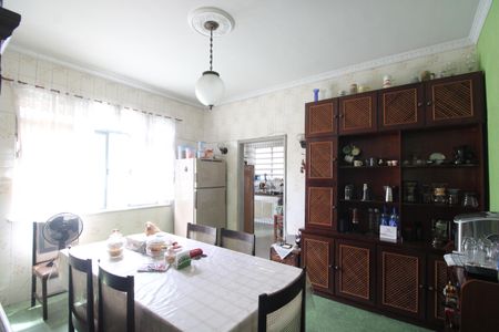 Casa à venda com 340m², 3 quartos e 4 vagasCozinha