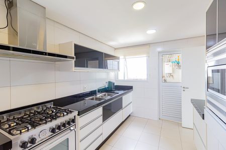 Apartamento à venda com 133m², 3 quartos e 3 vagasCozinha
