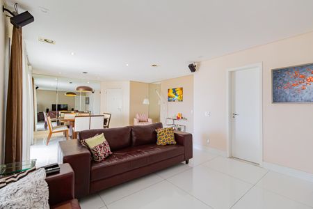 Sala de apartamento à venda com 3 quartos, 133m² em Vila Romana, São Paulo