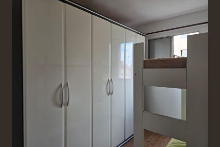 Apartamento à venda com 70m², 2 quartos e 1 vagaQuarto 02