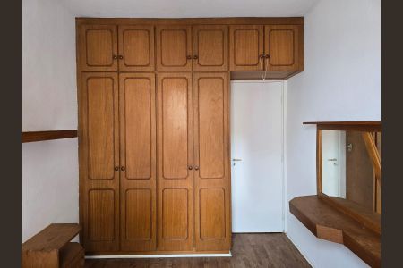 Apartamento à venda com 70m², 2 quartos e 1 vagaQuarto 01