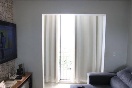 Sala de apartamento para alugar com 2 quartos, 64m² em Setor Goiânia 2 , Goiânia