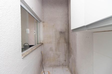 Casa de condomínio para alugar com 60m², 2 quartos e 1 vagaÁrea de Serviço