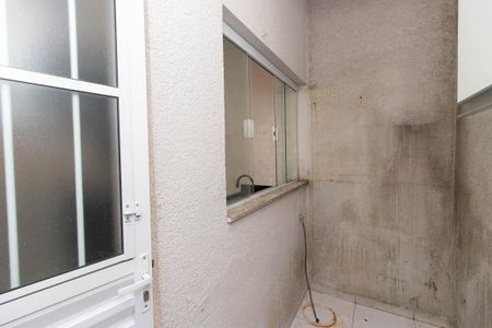 Casa de condomínio para alugar com 60m², 2 quartos e 1 vagaÁrea de Serviço