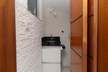 Casa de condomínio para alugar com 60m², 2 quartos e 1 vagaLavabo