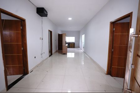 Casa para alugar com 3 quartos, 250m² em Aeroviario, Goiânia
