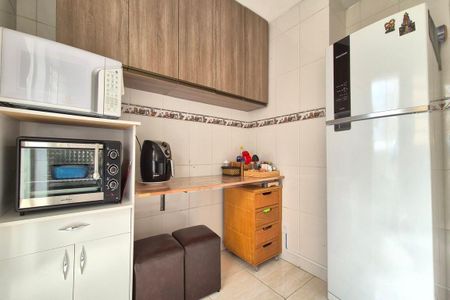 Apartamento para alugar com 79m², 2 quartos e sem vagaCozinha 