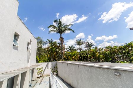 Casa de condomínio à venda com 300m², 3 quartos e 4 vagasÁrea de Serviço