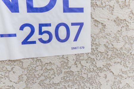 Casa de condomínio à venda com 300m², 3 quartos e 4 vagasVista da Rua