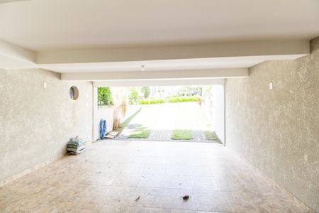 Casa de condomínio à venda com 300m², 3 quartos e 4 vagasGaragem