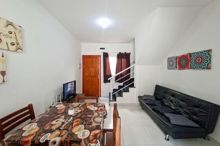 Casa de condomínio para alugar com 68m², 2 quartos e 1 vagaSala