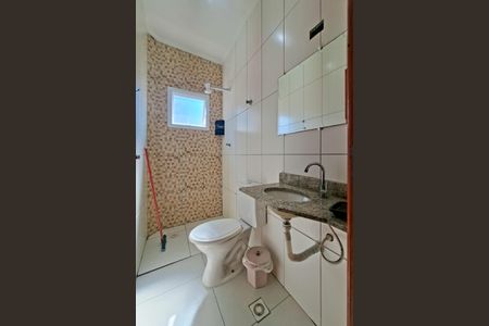 Casa de condomínio para alugar com 68m², 2 quartos e 1 vagaBanheiro 