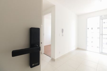 Sala  de apartamento para alugar com 2 quartos, 36m² em Guaiauna, São Paulo