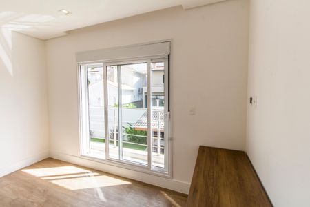 Casa de condomínio à venda com 382m², 4 quartos e 2 vagasSuíte 2