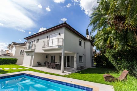 Casa de condomínio à venda com 382m², 4 quartos e 2 vagasPiscina