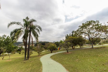 Casa de condomínio à venda com 382m², 4 quartos e 2 vagasÁrea comum