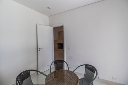 Casa de condomínio à venda com 382m², 4 quartos e 2 vagasCopa