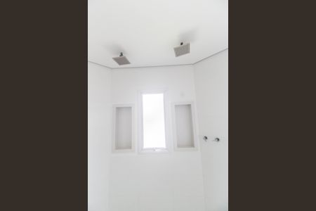 Casa de condomínio à venda com 382m², 4 quartos e 2 vagasBanheiro da Suíte