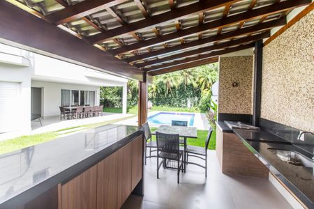 Casa de condomínio à venda com 382m², 4 quartos e 2 vagasÁrea gourmet