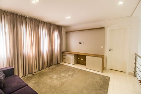 Sala  de casa de condomínio à venda com 4 quartos, 382m² em Alphaville, Santana de Parnaíba
