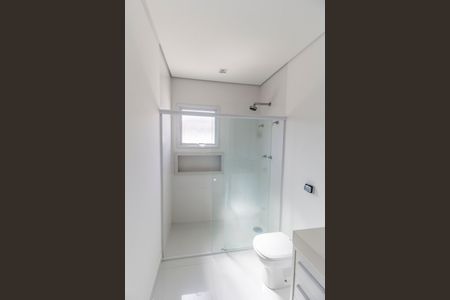 Casa de condomínio à venda com 382m², 4 quartos e 2 vagasBanheiro da Suíte