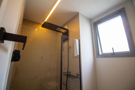 Banheiro de kitnet/studio para alugar com 1 quarto, 25m² em Vila Olímpia, São Paulo