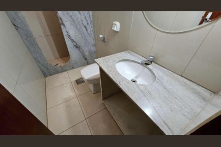 Casa para alugar com 420m², 4 quartos e 6 vagas Casa para alugar com 420m², 4 quartos e 6 vagasBanheiro Quartos 3 e 4