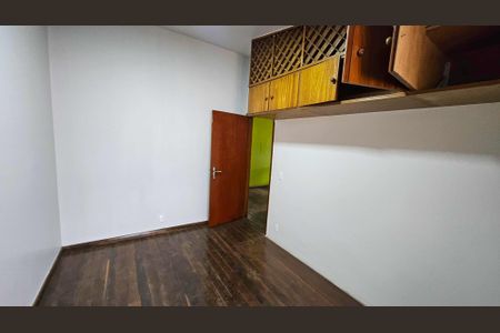 Casa para alugar com 420m², 4 quartos e 6 vagas Casa para alugar com 420m², 4 quartos e 6 vagasQuarto 3