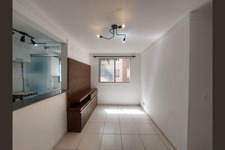 Sala de apartamento para alugar com 2 quartos, 43m² em Socorro, São Paulo