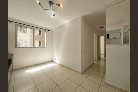 Sala de apartamento para alugar com 2 quartos, 43m² em Socorro, São Paulo