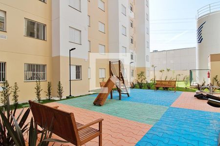 Apartamento à venda com 41m², 2 quartos e sem vagaÁrea comum - Playground