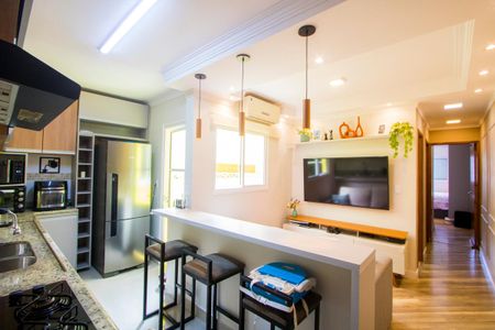 Sala de apartamento para alugar com 2 quartos, 57m² em Vila Pires, Santo André