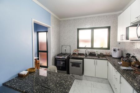 Apartamento à venda com 155m², 3 quartos e 2 vagas Apartamento à venda com 155m², 3 quartos e 2 vagasCozinha