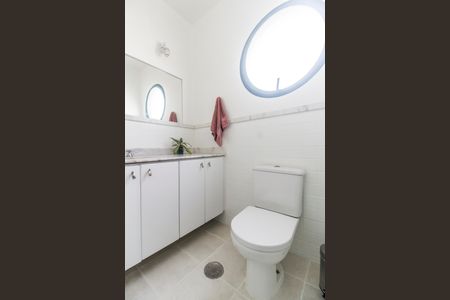 Apartamento à venda com 155m², 3 quartos e 2 vagas Apartamento à venda com 155m², 3 quartos e 2 vagasBanheiro da Suíte