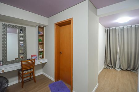 Apartamento à venda com 240m², 4 quartos e 4 vagasQuarto 4 - Suíte