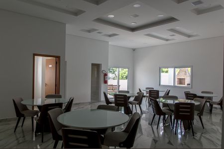 Apartamento à venda com 240m², 4 quartos e 4 vagasÁrea comum - Salão de festas