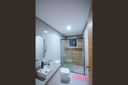 Apartamento à venda com 240m², 4 quartos e 4 vagas Apartamento à venda com 240m², 4 quartos e 4 vagasBanheiro da Suíte