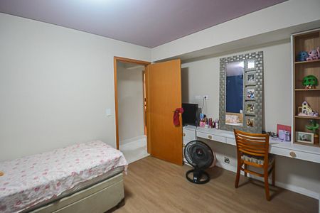 Apartamento à venda com 240m², 4 quartos e 4 vagasQuarto 4 - Suíte