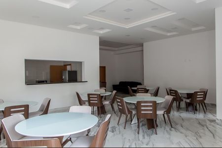 Apartamento à venda com 240m², 4 quartos e 4 vagasÁrea comum - Salão de festas