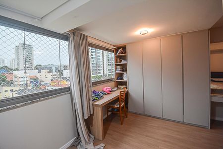 Apartamento à venda com 240m², 4 quartos e 4 vagasQuarto Suíte