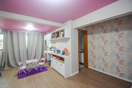 Apartamento à venda com 240m², 4 quartos e 4 vagasQuarto 3 - Suíte