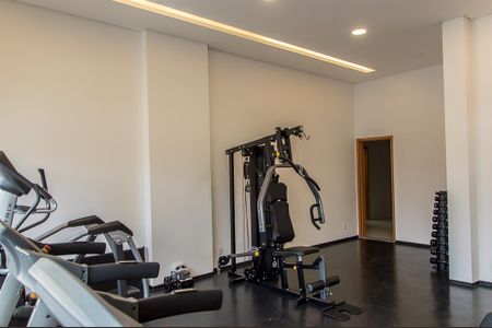 Apartamento à venda com 240m², 4 quartos e 4 vagas Apartamento à venda com 240m², 4 quartos e 4 vagasÁrea comum - Academia