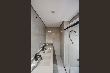 Apartamento à venda com 240m², 4 quartos e 4 vagasBanheiro da Suíte