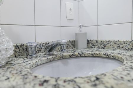 Apartamento para alugar com 74m², 2 quartos e 1 vagaBanheiro