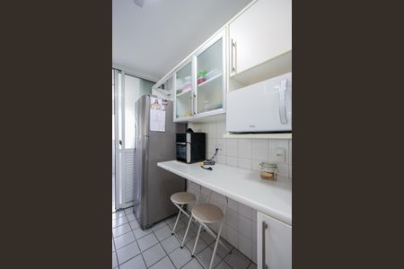 Apartamento para alugar com 74m², 2 quartos e 1 vagaCozinha