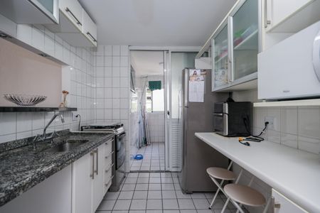 Apartamento para alugar com 74m², 2 quartos e 1 vagaCozinha